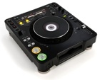 A small illustration of a CDJ unit.